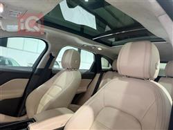جاگوار F-Pace